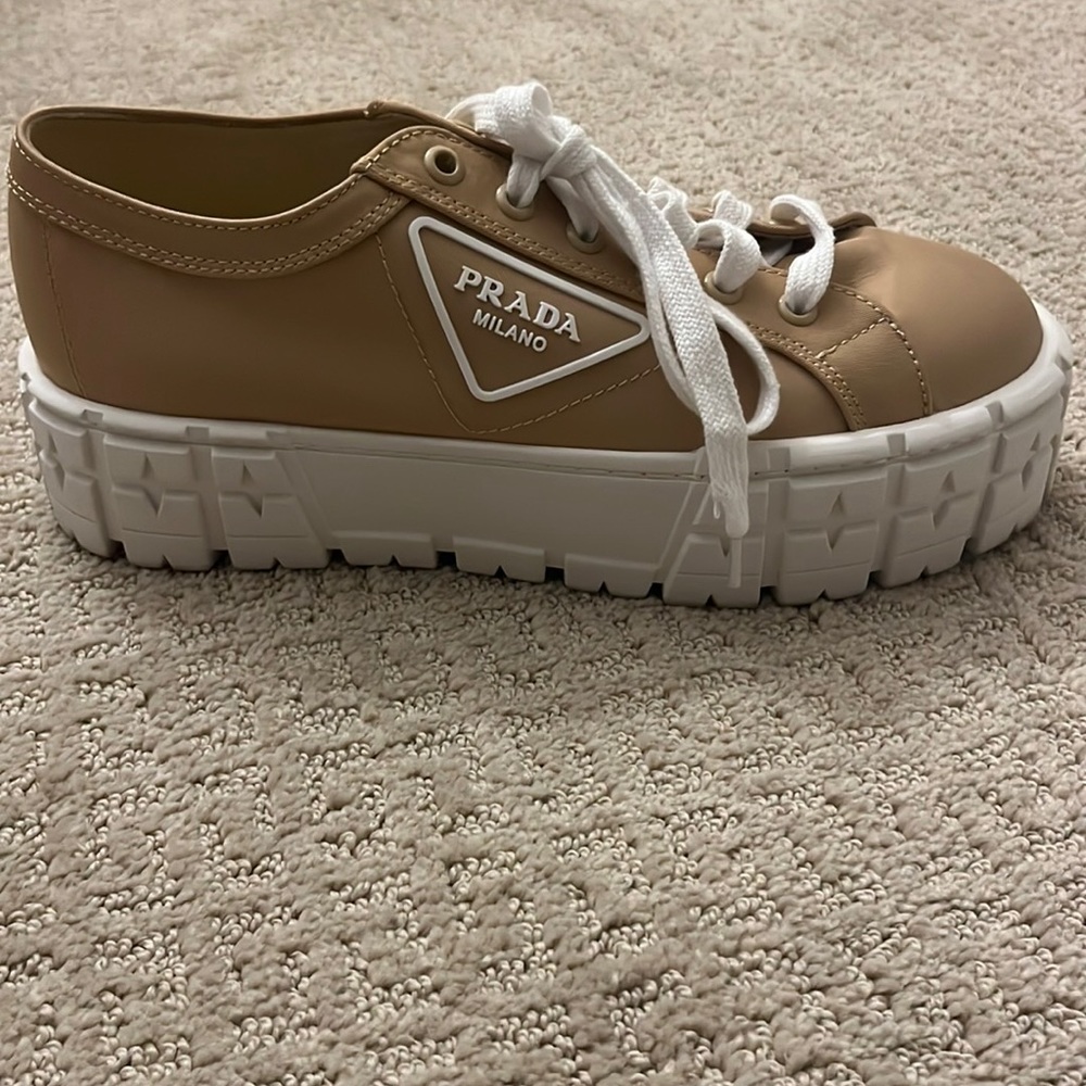 Platform sneakers - Picture 2 of 12